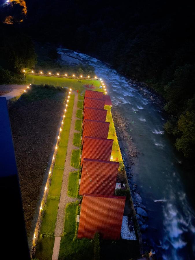 Dream River Exclusive Bungalow リゼ エクステリア 写真